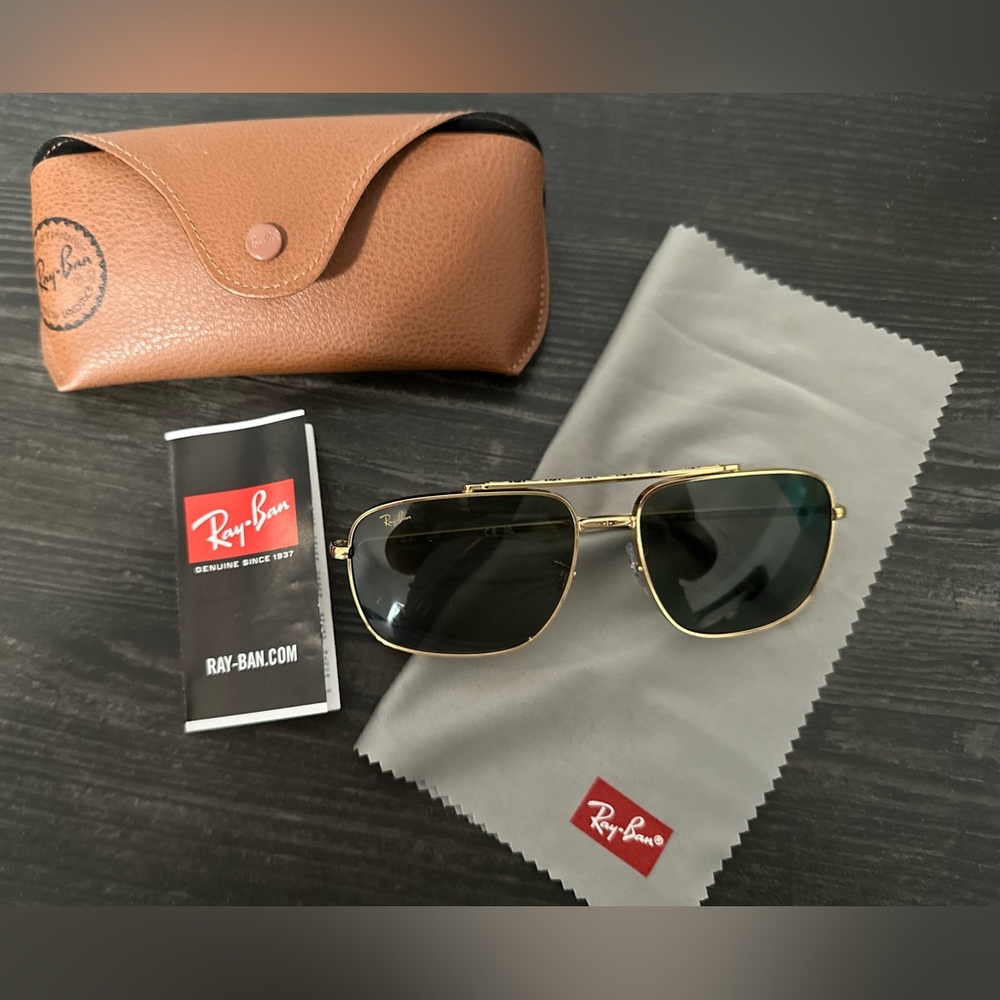 Men’s RayBan Sunglasses